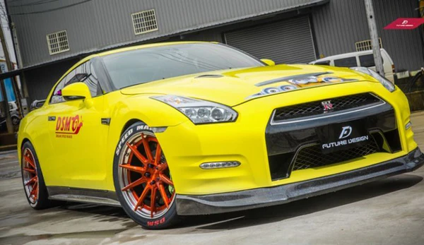 Nissan GTR (R35) Pre-Facelift VS Style Carbon Fibre Front Lip 