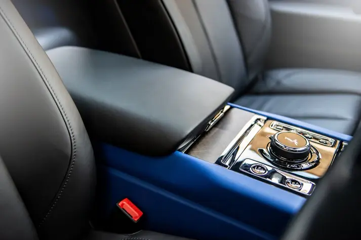 LEATHER INTERIOR SUITABLE FOR ROLLS-ROYCE CULLINAN (2018-PRESENT)