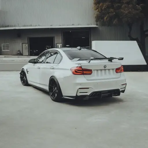 Universal Performance Style Carbon Fibre Rear Wing Spoiler 