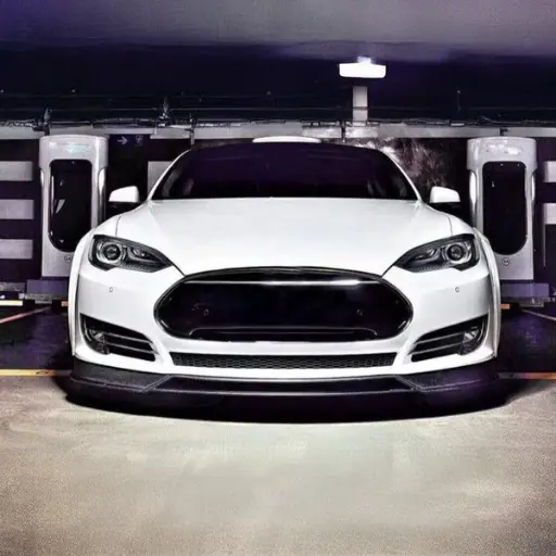 Tesla Model S (Pre-Facelift) REVO Style Carbon Fibre Body Kit 