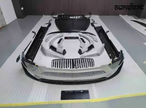 WIDE CARBON BODY KIT FOR BENTLEY BENTAYGA W12 V8 2020+